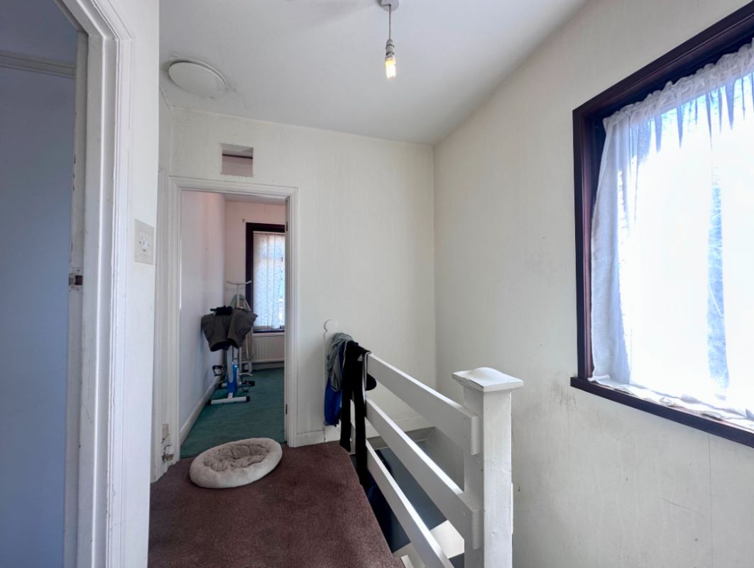 4 Oakwood Place, Port Talbot, SA13 1BB