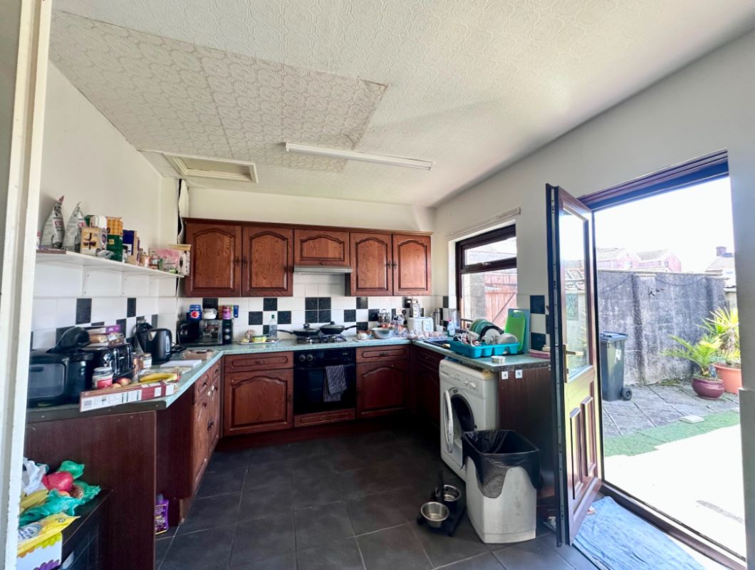 4 Oakwood Place, Port Talbot, SA13 1BB