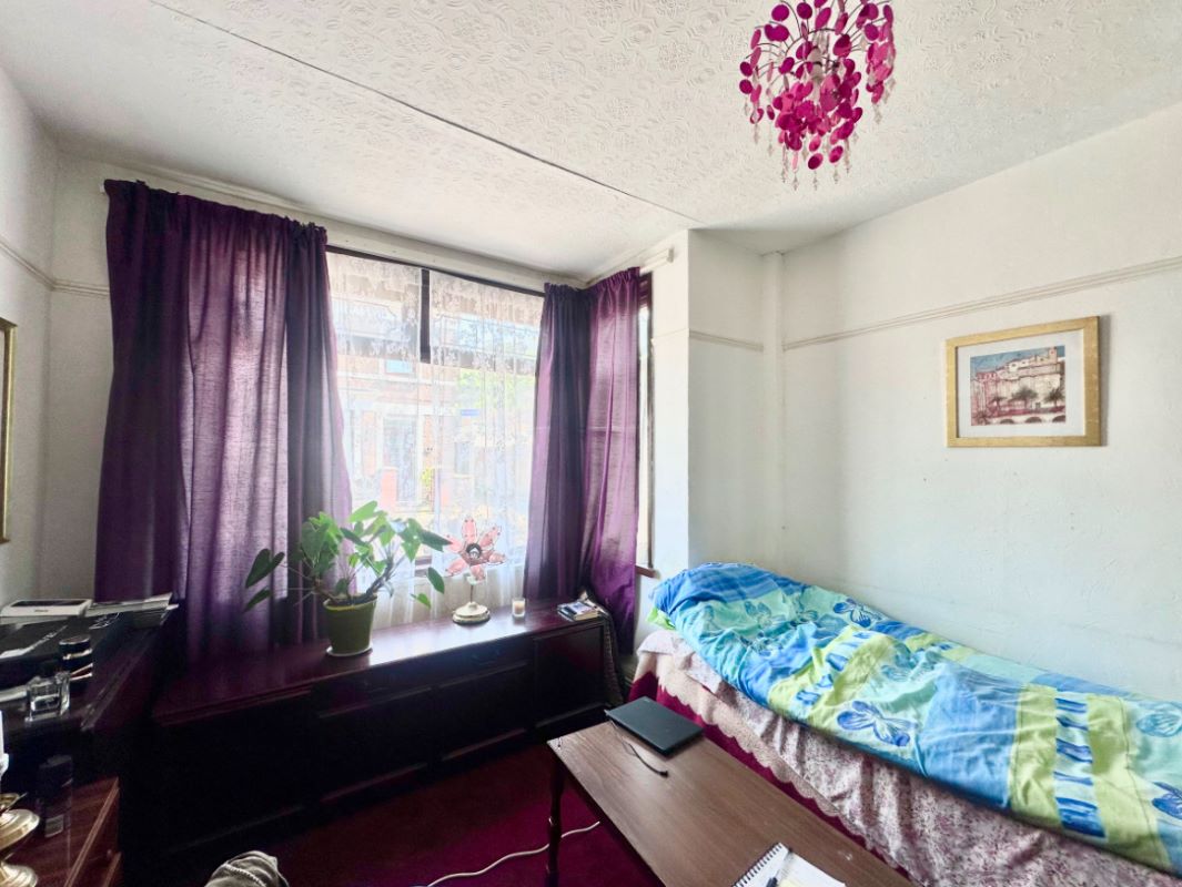 4 Oakwood Place, Port Talbot, SA13 1BB