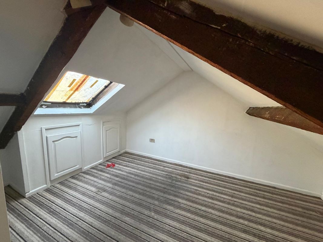 23 John Street, Porth, CF39 9SD