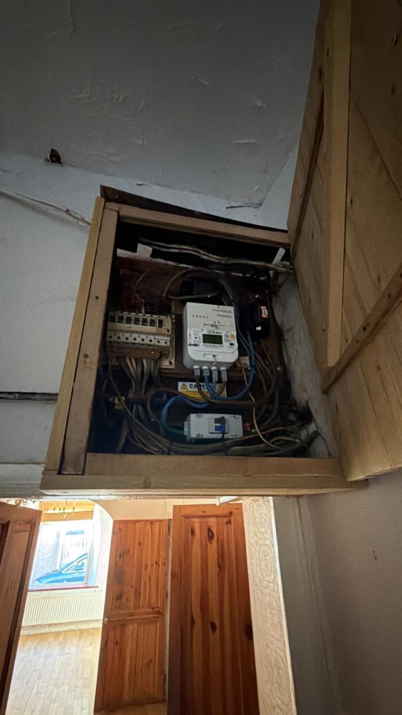 23 John Street, Porth, CF39 9SD