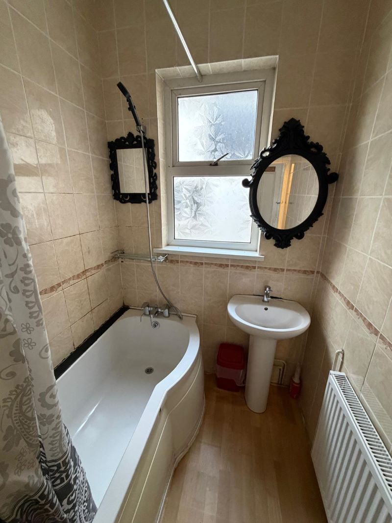 20 Pen-y-Lan Road, Cardiff, CF24 3PF