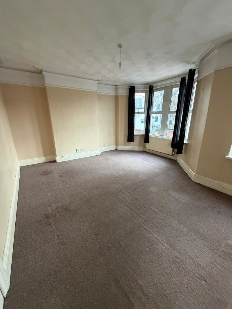 20 Pen-y-Lan Road, Cardiff, CF24 3PF