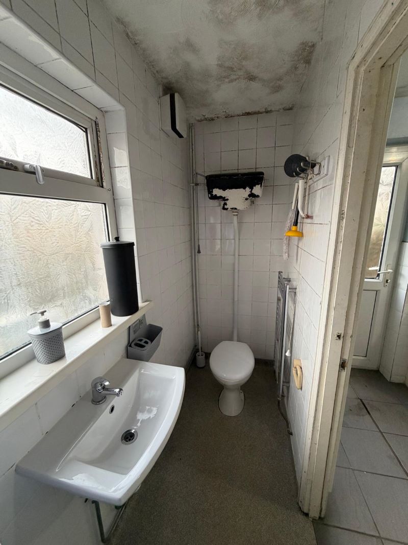 20 Pen-y-Lan Road, Cardiff, CF24 3PF