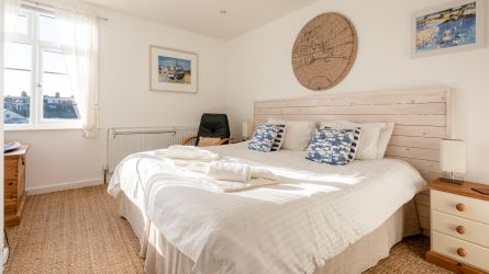 Flat 6 Sunnyside, Back Road East, St. Ives, Cornwall, TR26 1PE