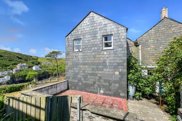 The Old Vicarage, 2 Trewetha Lane, Port Isaac, Cornwall, PL29 3RN