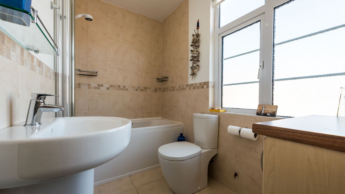 Flat 6 Sunnyside, Back Road East, St. Ives, Cornwall, TR26 1PE