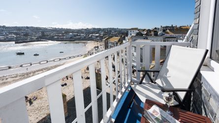 Flat 6 Sunnyside, Back Road East, St. Ives, Cornwall, TR26 1PE