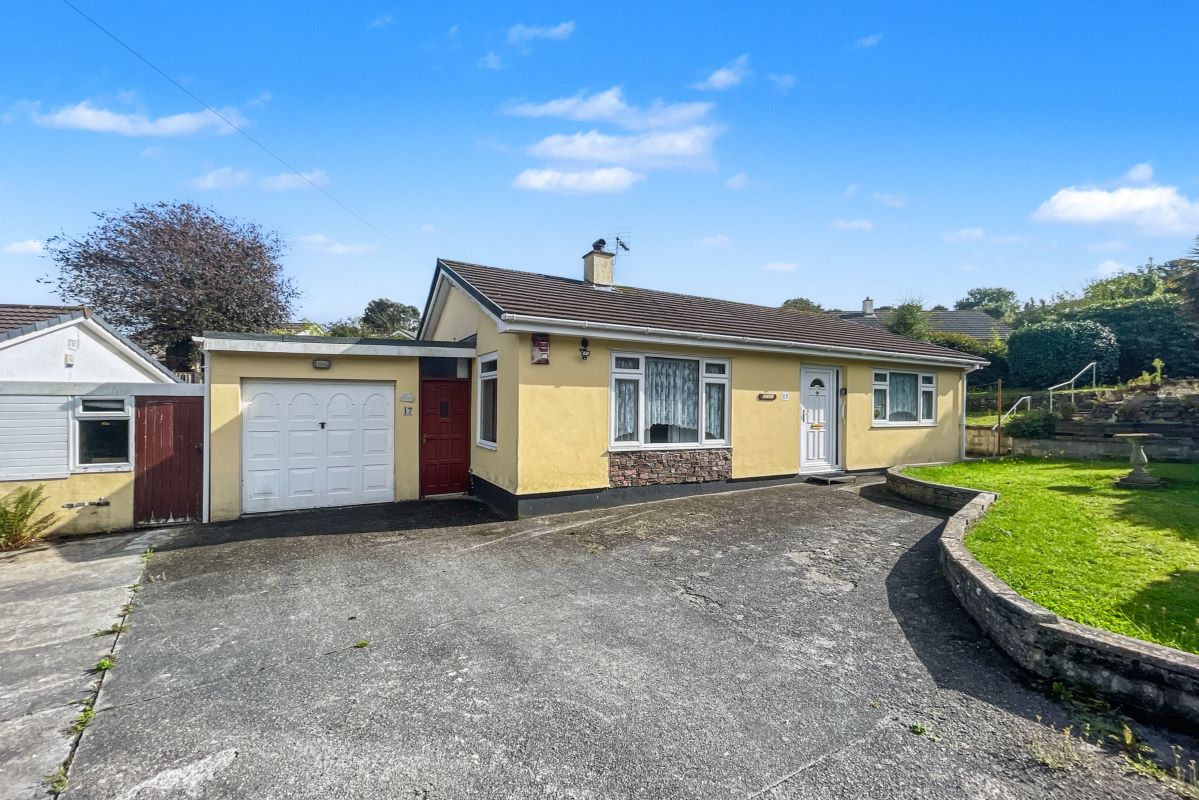 17 Merritts Hill, Illogan, Redruth, Cornwall, TR16 4HD