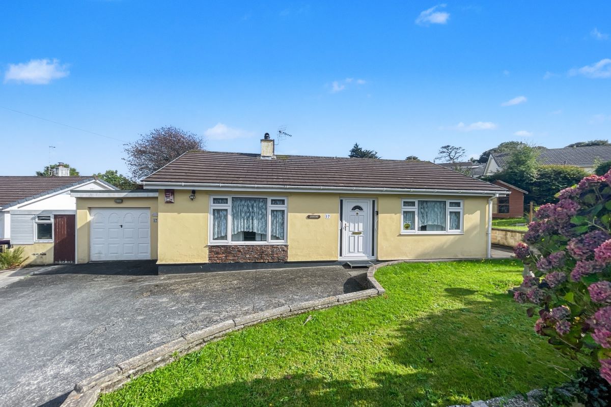 17 Merritts Hill, Illogan, Redruth, Cornwall, TR16 4HD