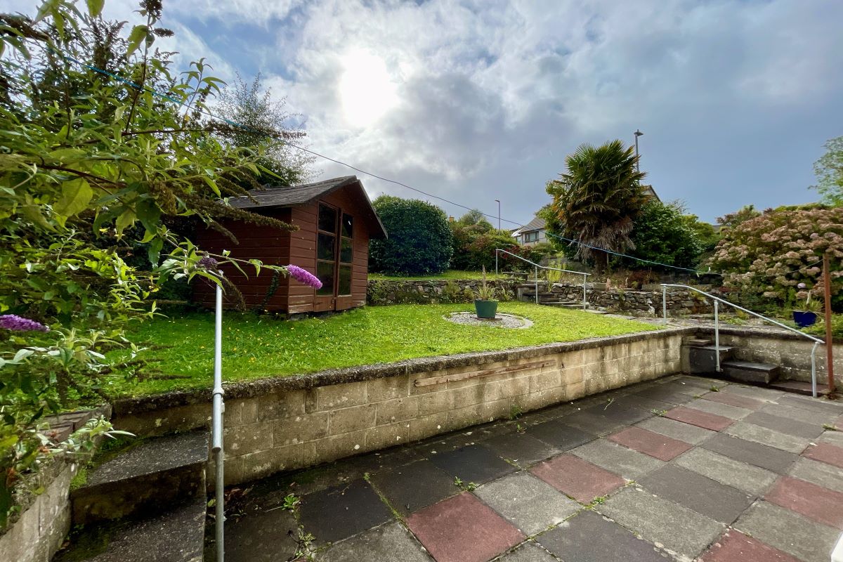 17 Merritts Hill, Illogan, Redruth, Cornwall, TR16 4HD