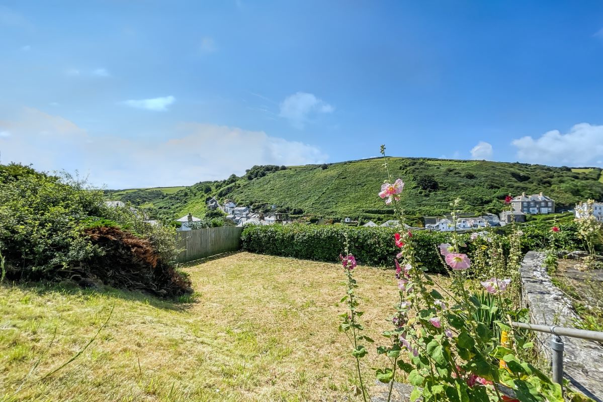 The Old Vicarage, 2 Trewetha Lane, Port Isaac, Cornwall, PL29 3RN