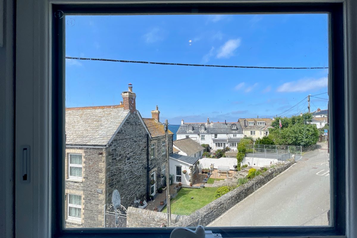 Atlantic Cottage, 78 Fore Street, Port Isaac, Cornwall, PL29 3RF