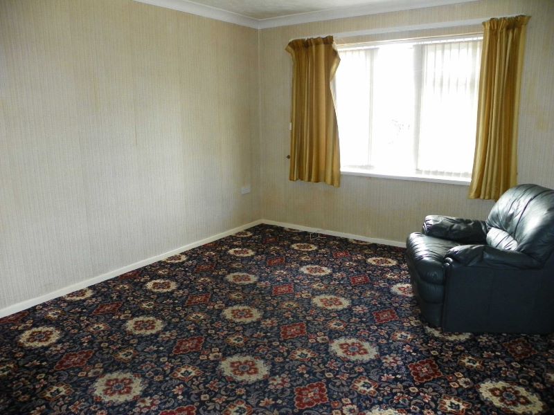 Avalon, Bolahaul Road, Cwmffrwd, Carmarthen, SA31 2LW