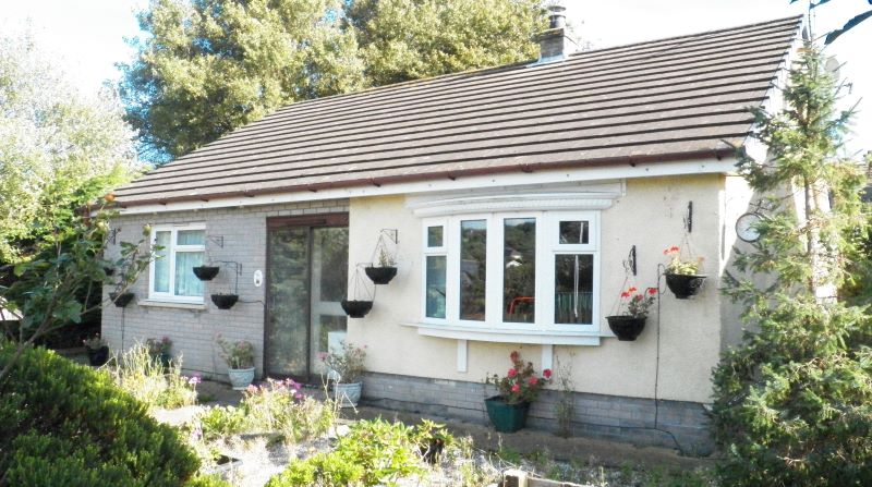 75c Brynglas, Aberporth, Cardigan, SA43 2EE