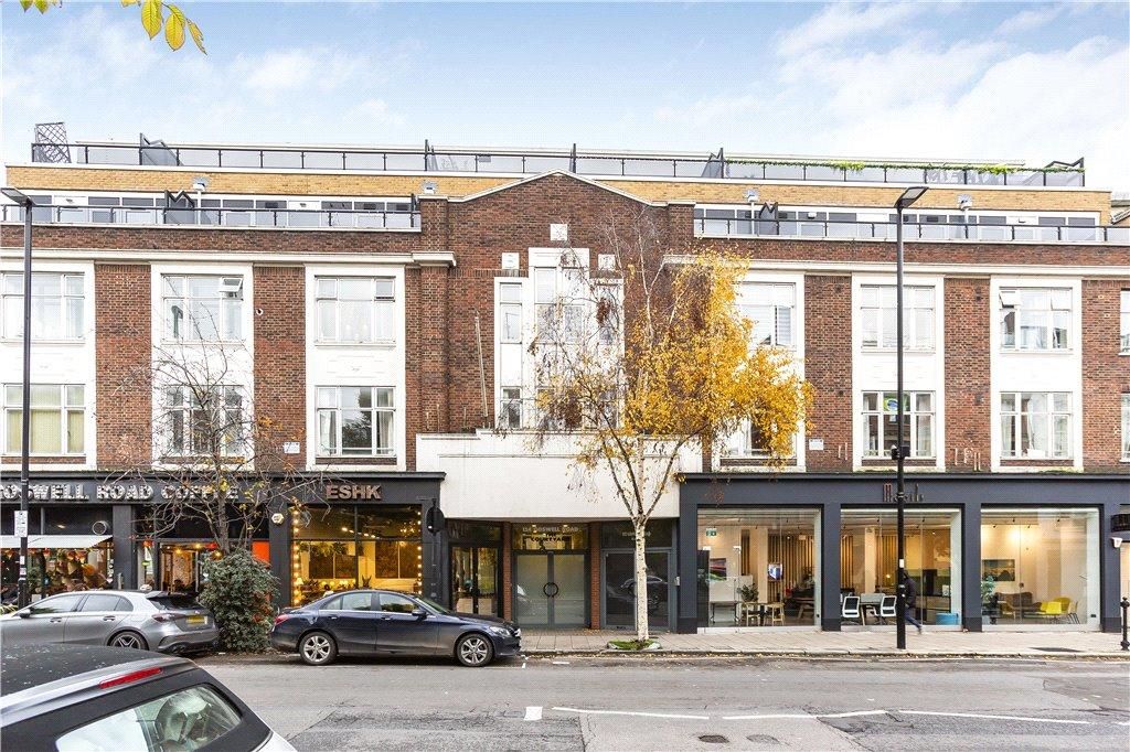 Flat 27 154 Goswell Road, LONDON, EC1V 7DX