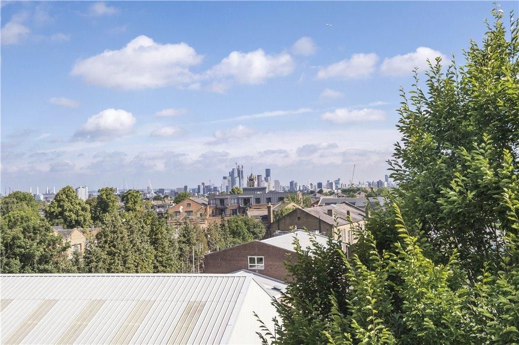 Flat 63 Renton Close, Brixton Hill, London, SW2 1EZ