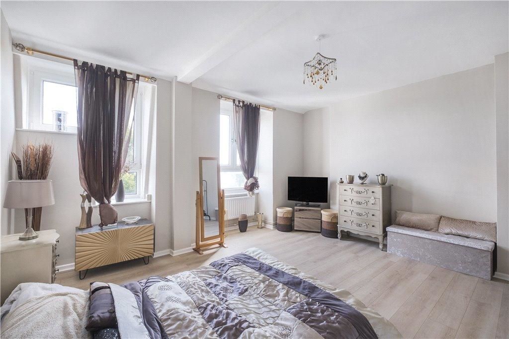 Flat 63 Renton Close, Brixton Hill, London, SW2 1EZ
