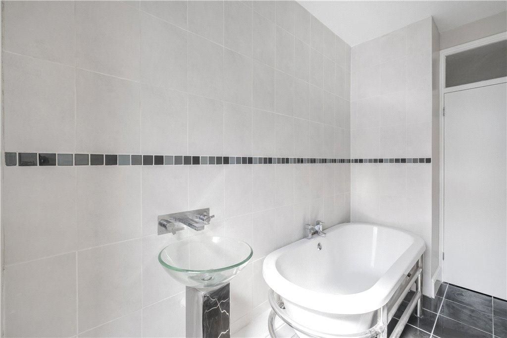 Flat 63 Renton Close, Brixton Hill, London, SW2 1EZ