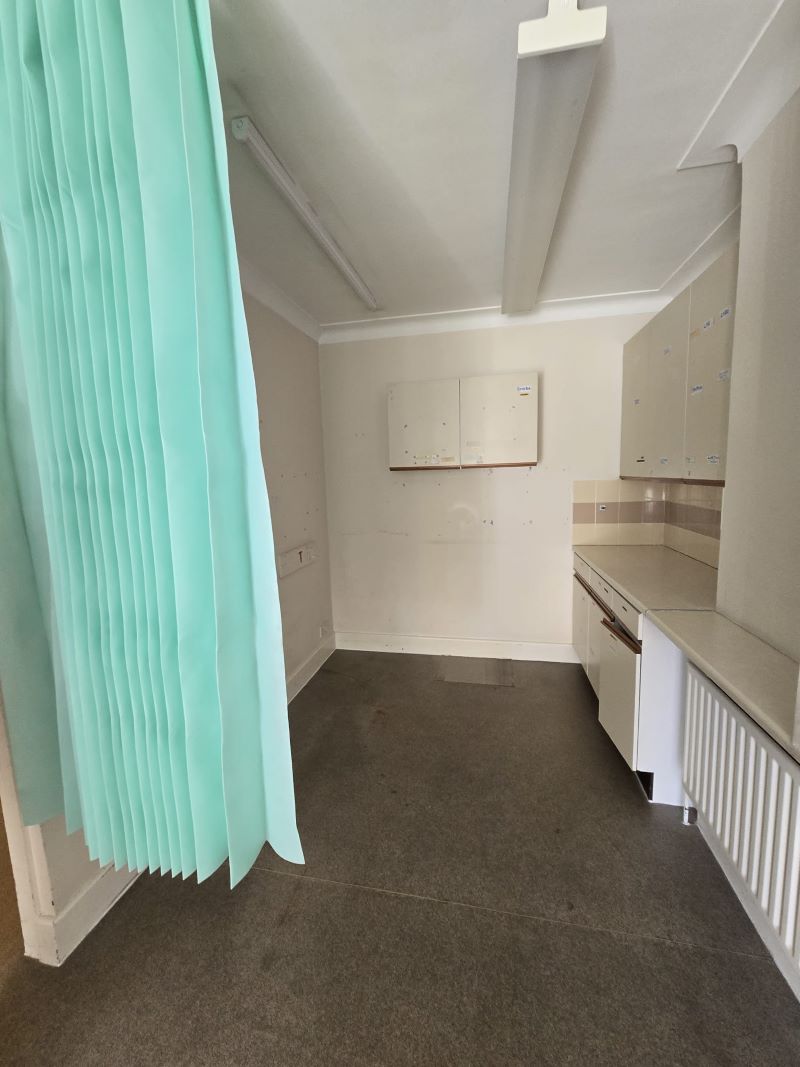 20 Derwent Crescent, Whetstone, London, N20 0QQ