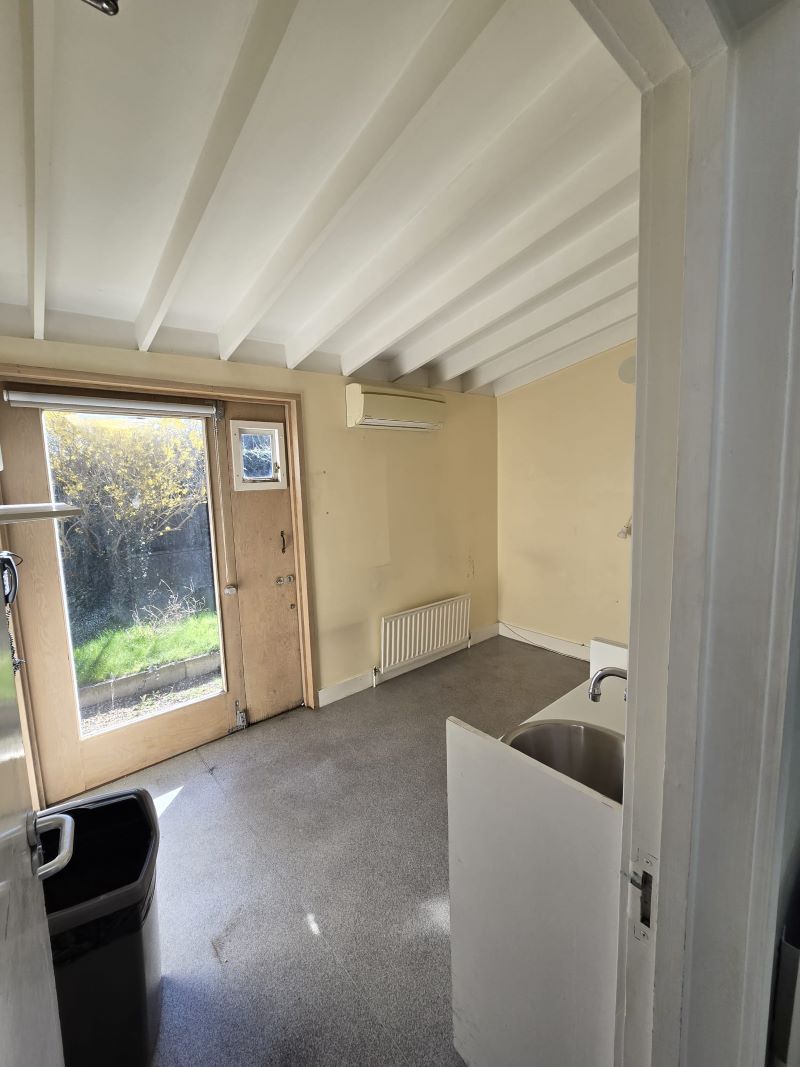 20 Derwent Crescent, Whetstone, London, N20 0QQ