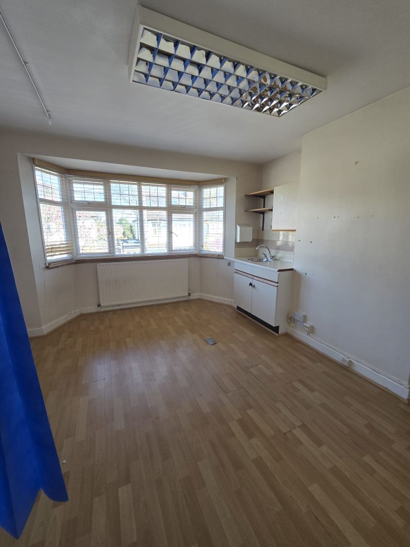 20 Derwent Crescent, Whetstone, London, N20 0QQ