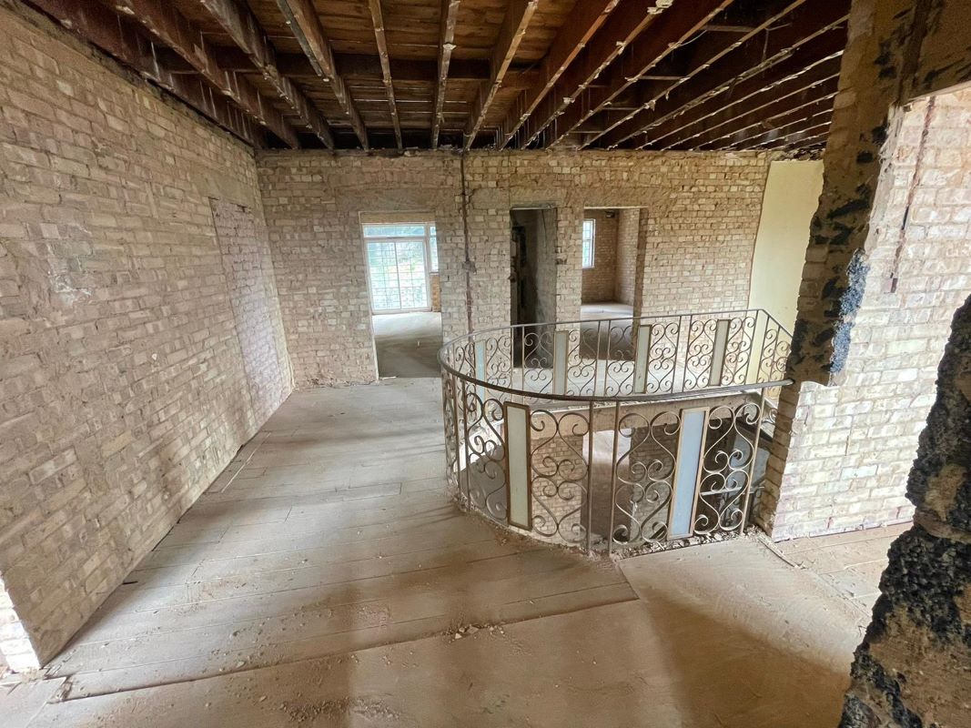 95 West Heath Road, West Hampstead, London, NW3 7TN