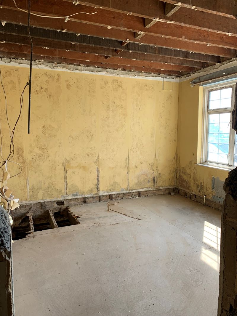 95 West Heath Road, West Hampstead, London, NW3 7TN