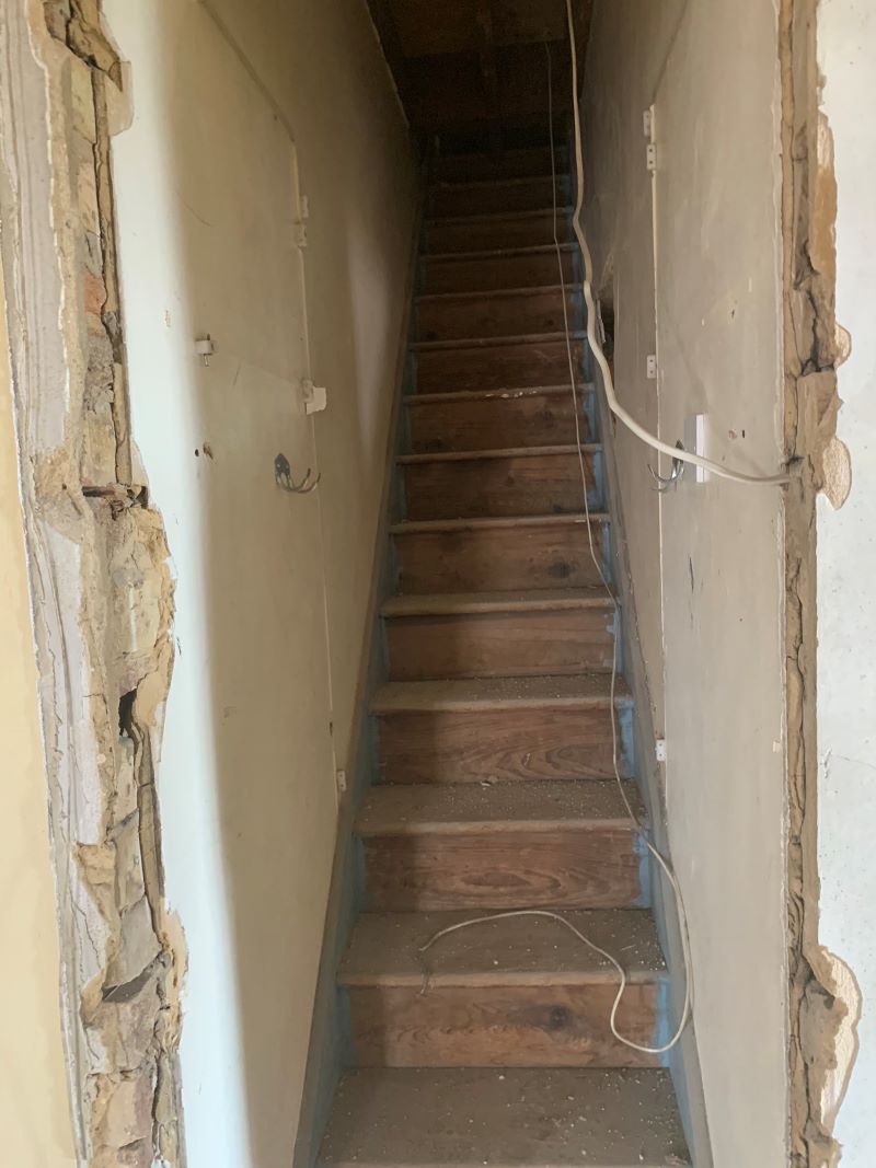 95 West Heath Road, West Hampstead, London, NW3 7TN