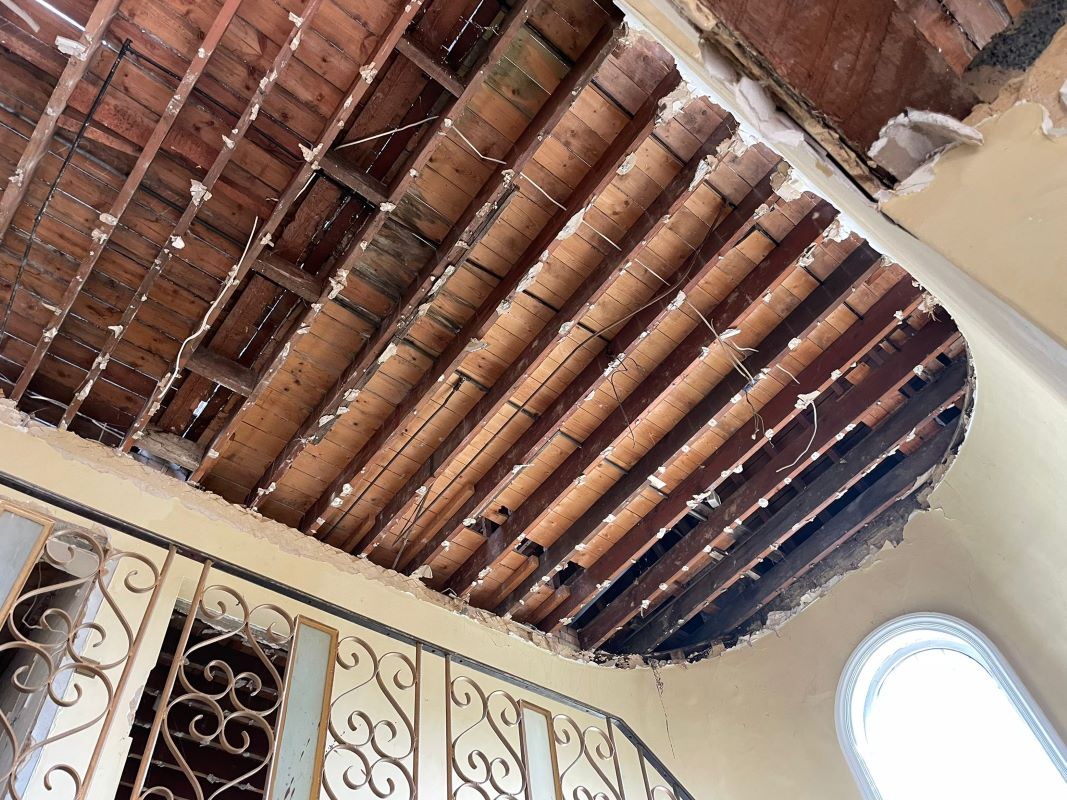 95 West Heath Road, West Hampstead, London, NW3 7TN