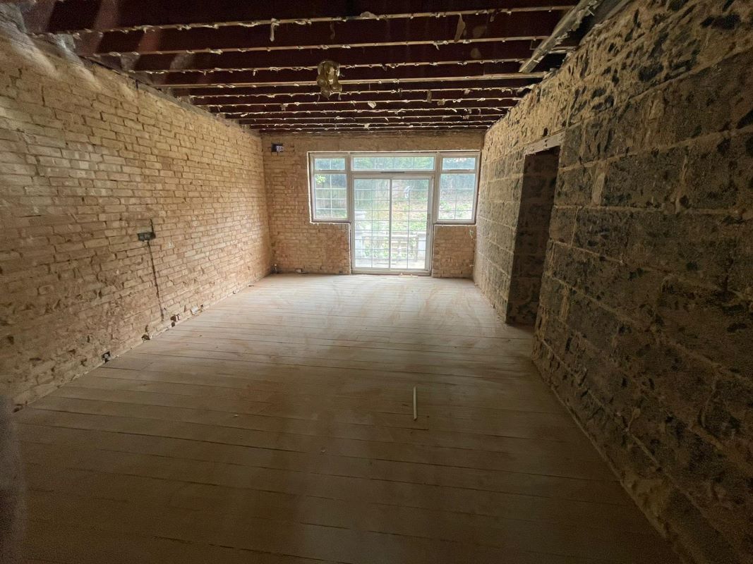 95 West Heath Road, West Hampstead, London, NW3 7TN