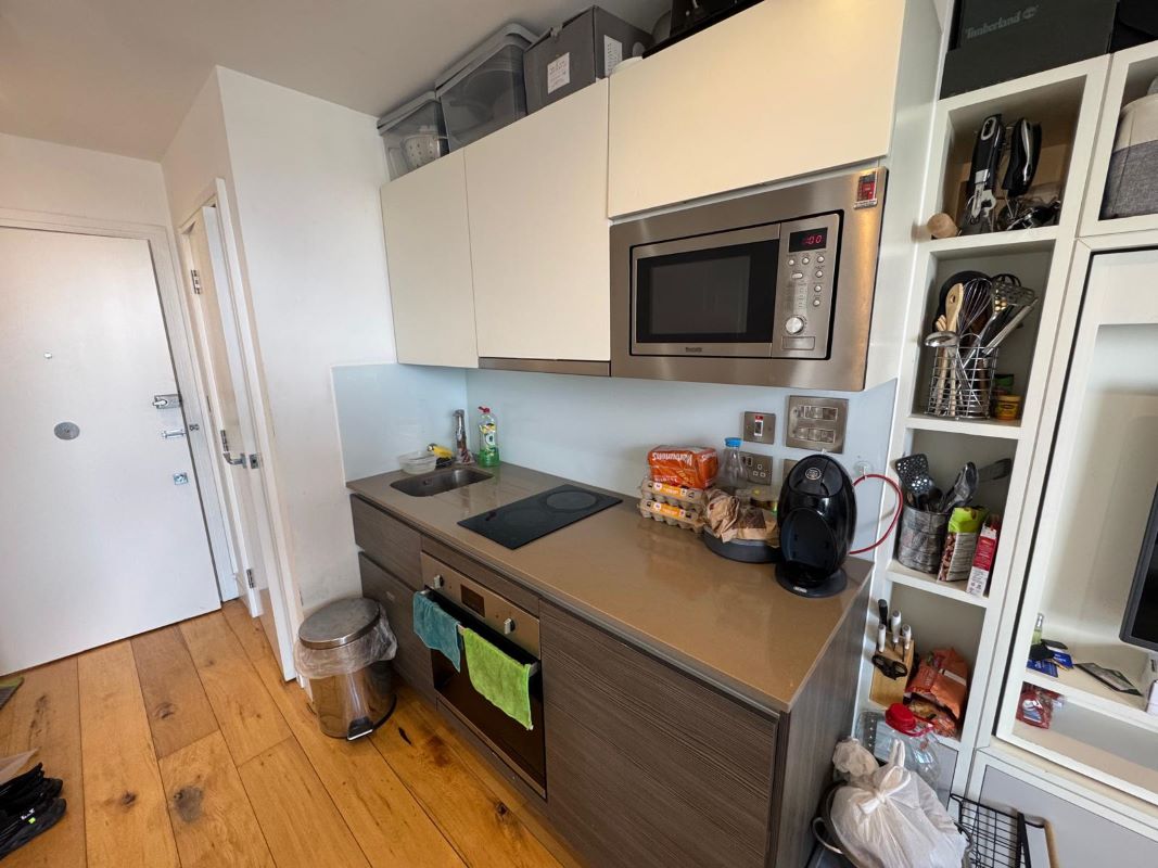 95 Trident House, Station Road, Hayes, UB3 4FQ