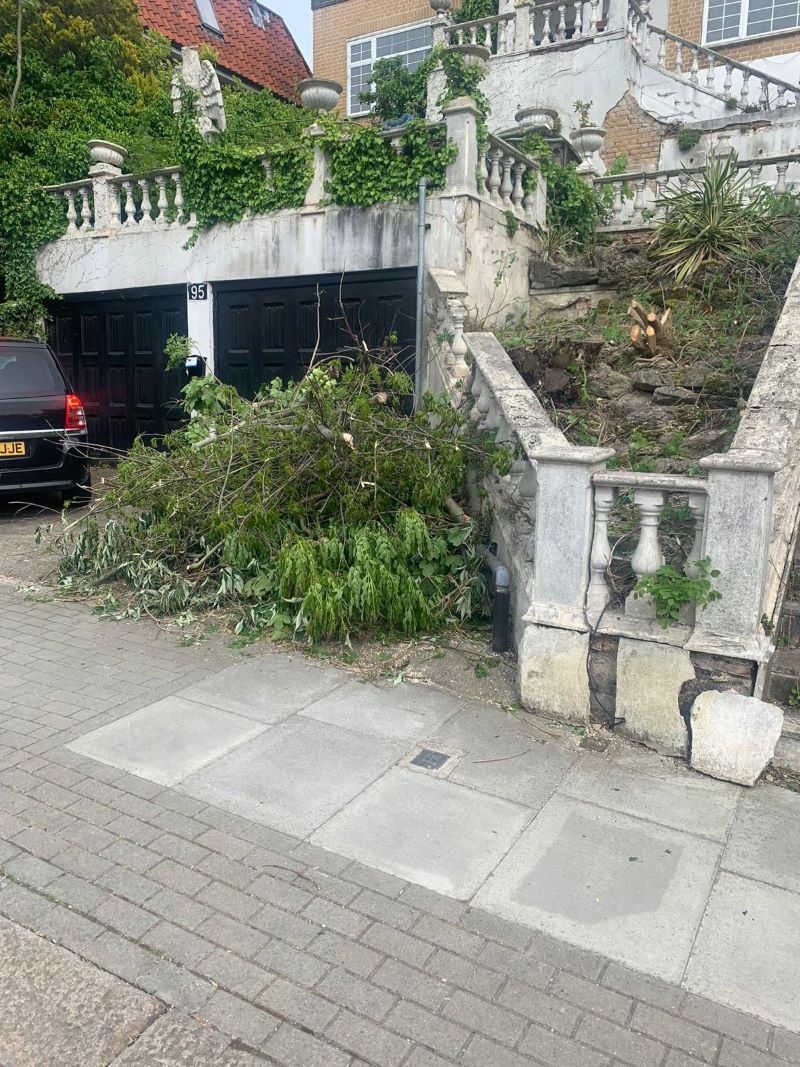 95 West Heath Road, West Hampstead, London, NW3 7TN