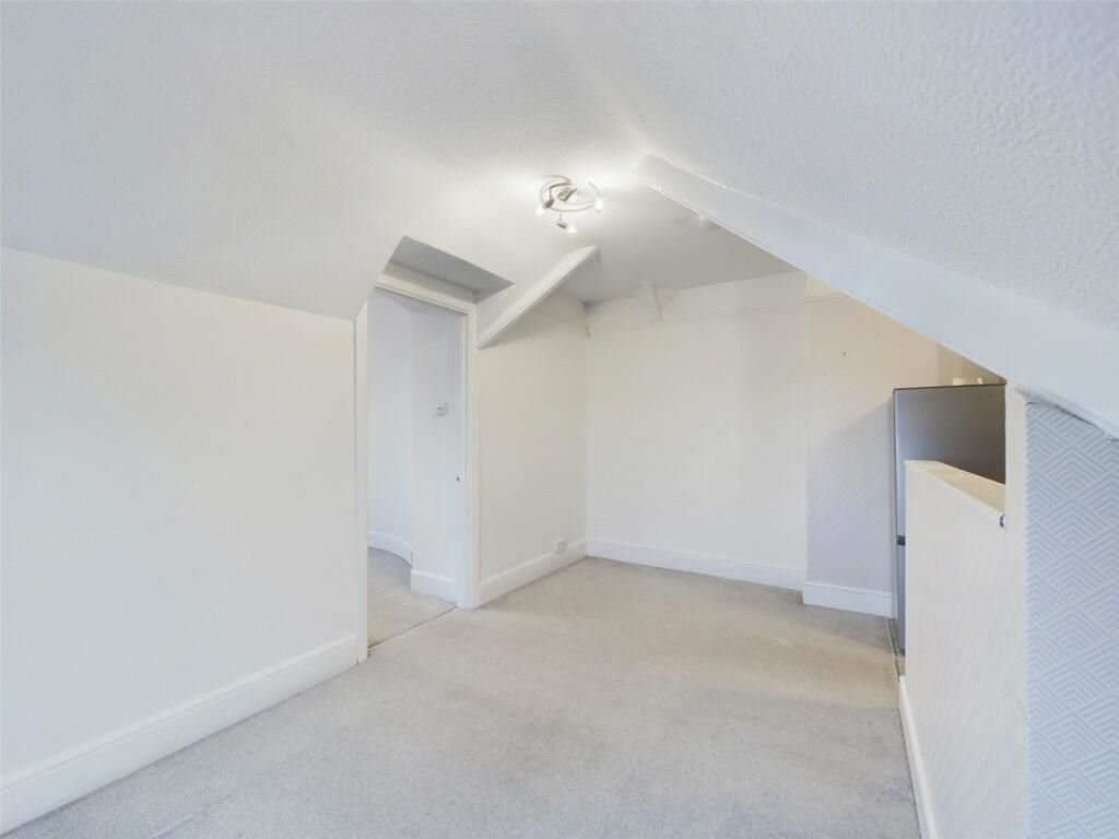 451 Christchurch Road — photo 9 of 9