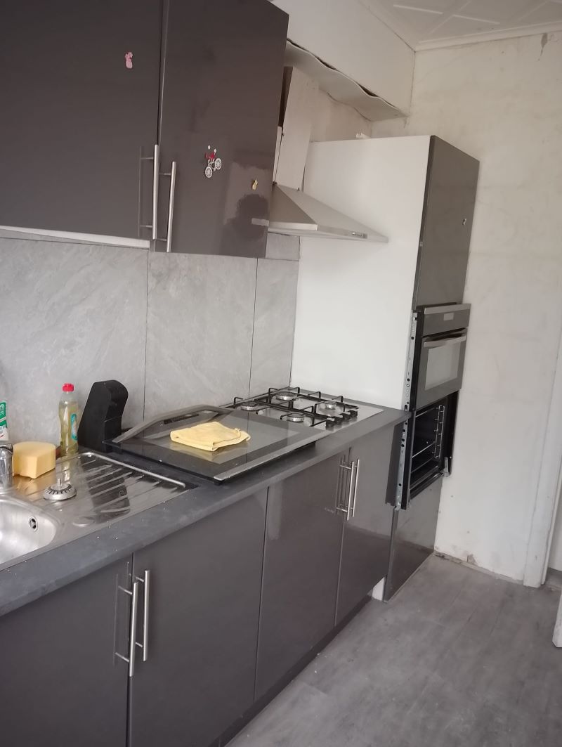 43 Larkfield Avenue, Harrow, Middlesex, HA3 8NQ