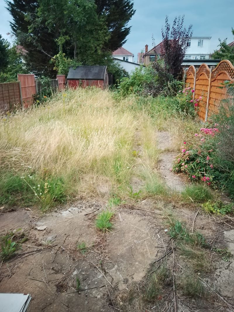 43 Larkfield Avenue, Harrow, Middlesex, HA3 8NQ