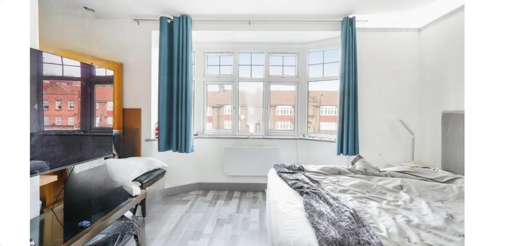 2B Woodcock Hill, Harrow, Middlesex, HA3 0XR