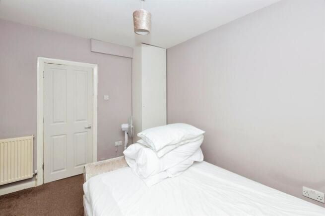 5A Priory Road — photo 3 of 9