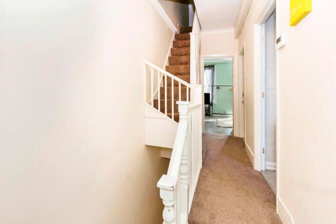 5A Priory Road — photo 4 of 9