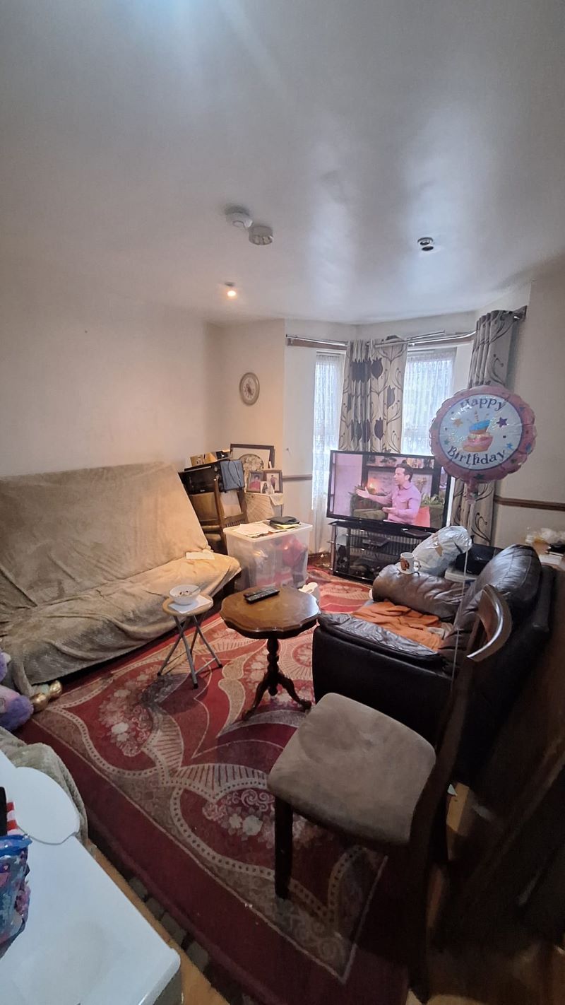 Garden Flat, 24 Bury Park Road — photo 3 of 6