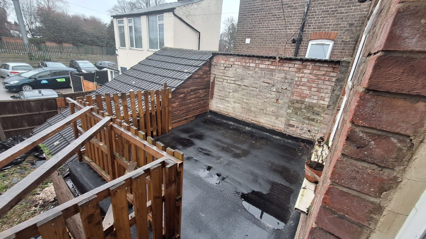 Freehold of 24 and Flat 24A Bury Park Road — photo 5 of 7