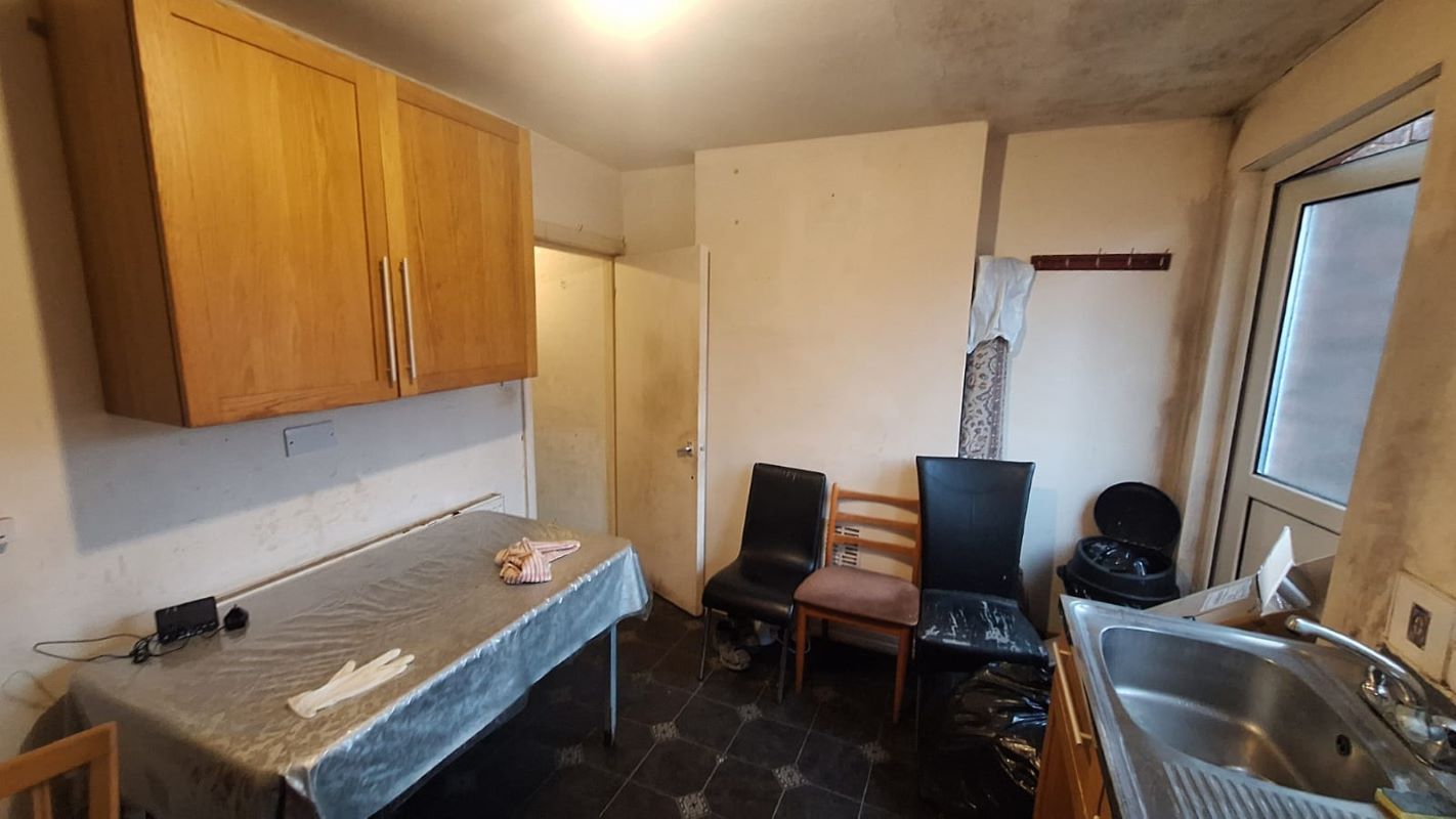 Freehold of 24 and Flat 24A Bury Park Road — photo 7 of 7