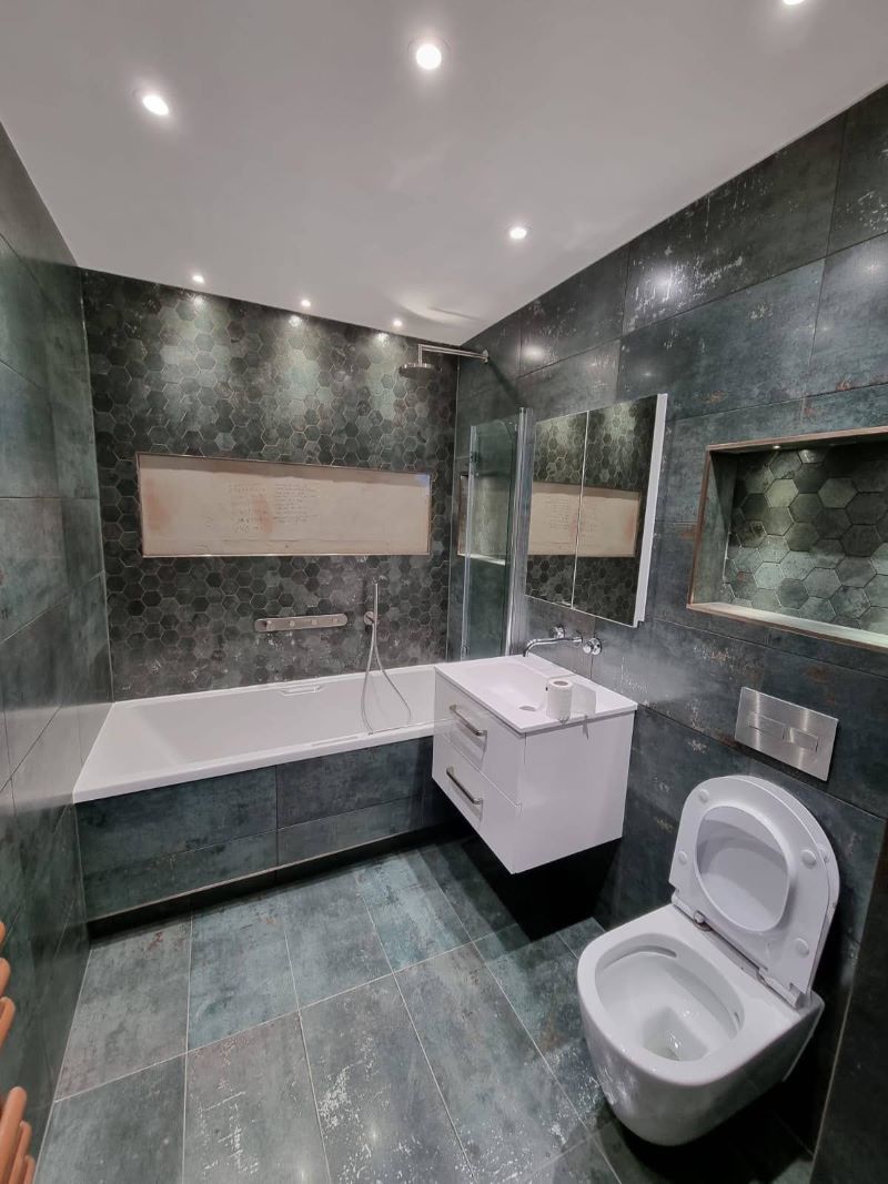 Flat 6 Manor House, 34 Manor Road, Bournemouth, Dorset, BH1 3EZ