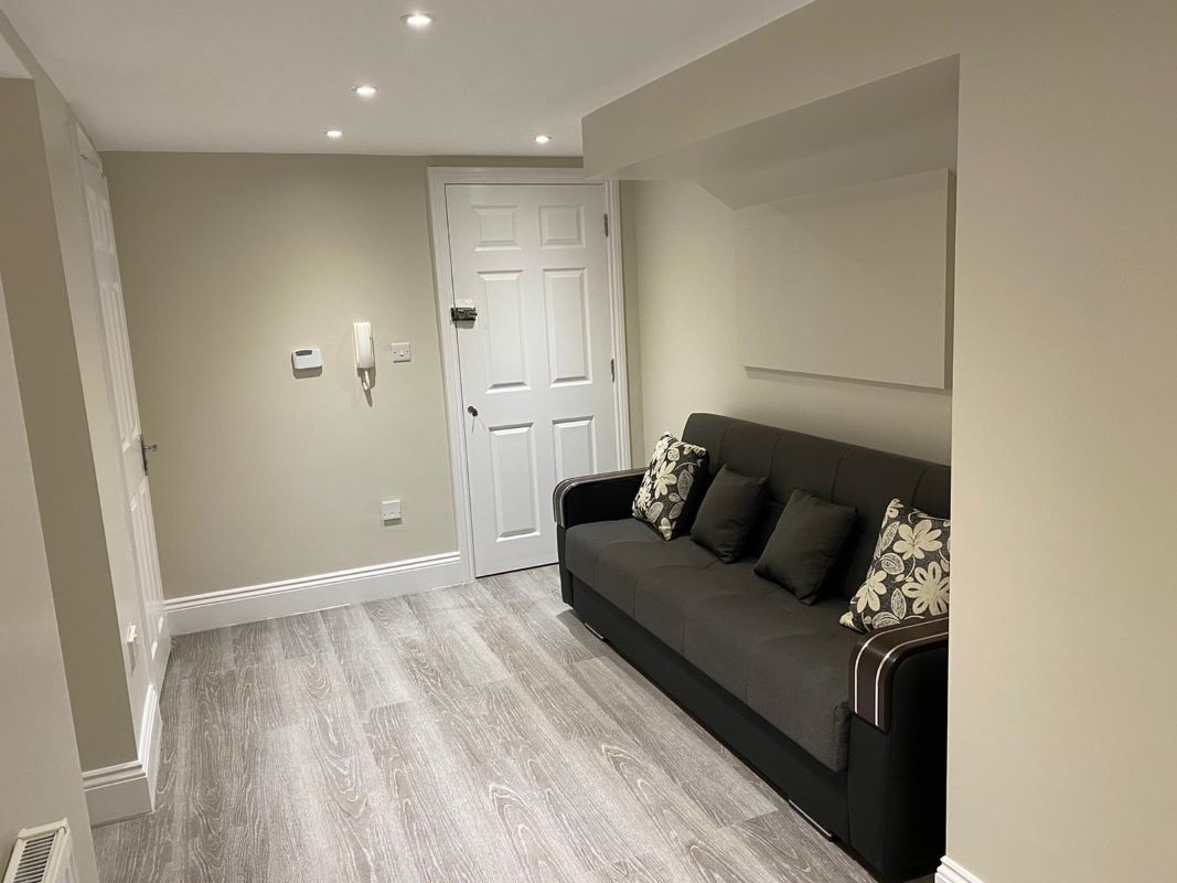 Flat 6 Manor House, 34 Manor Road, Bournemouth, Dorset, BH1 3EZ