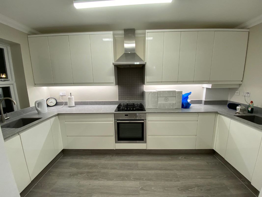 Flat 6 Manor House, 34 Manor Road, Bournemouth, Dorset, BH1 3EZ