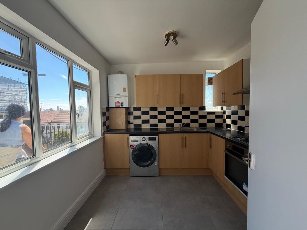 377A High Road, Wembley, Middlesex, HA9 7DT