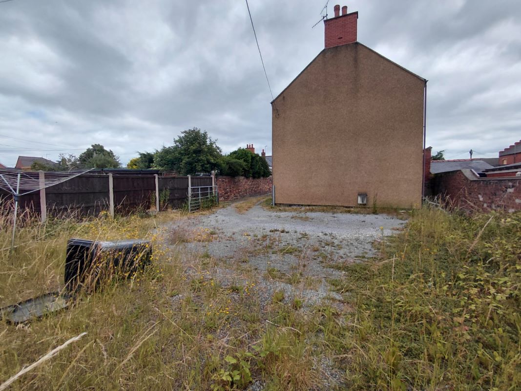 24 Hall Street — photo 17 of 17