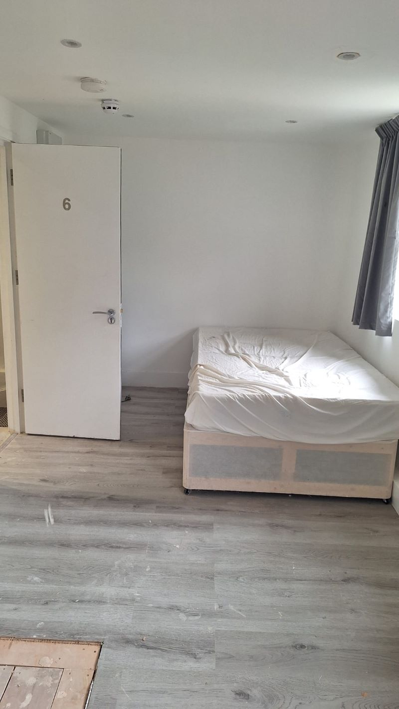 10 Gade Bank — photo 3 of 13
