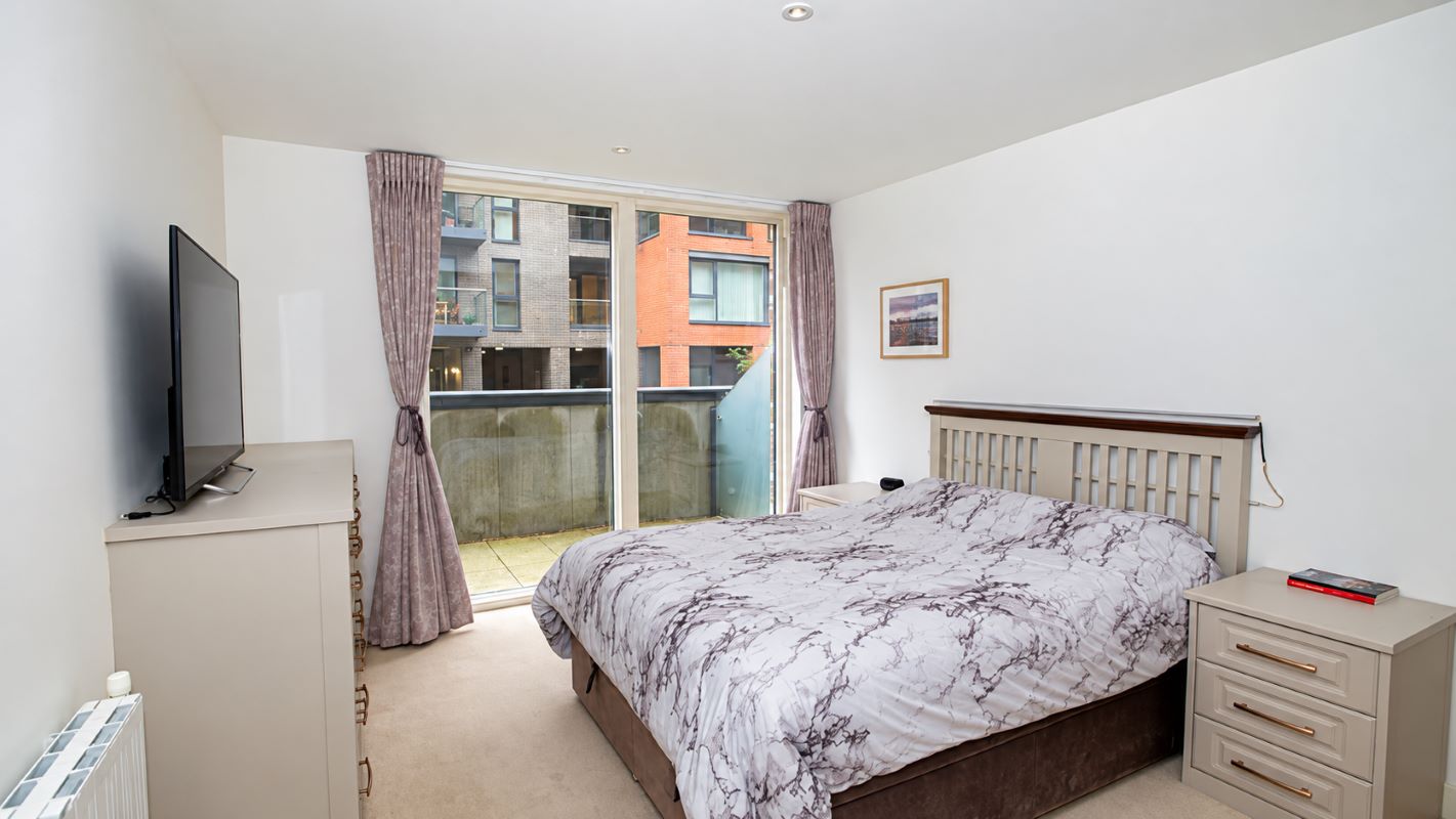 28 Handley Drive, Kidbrooke — photo 5 of 9