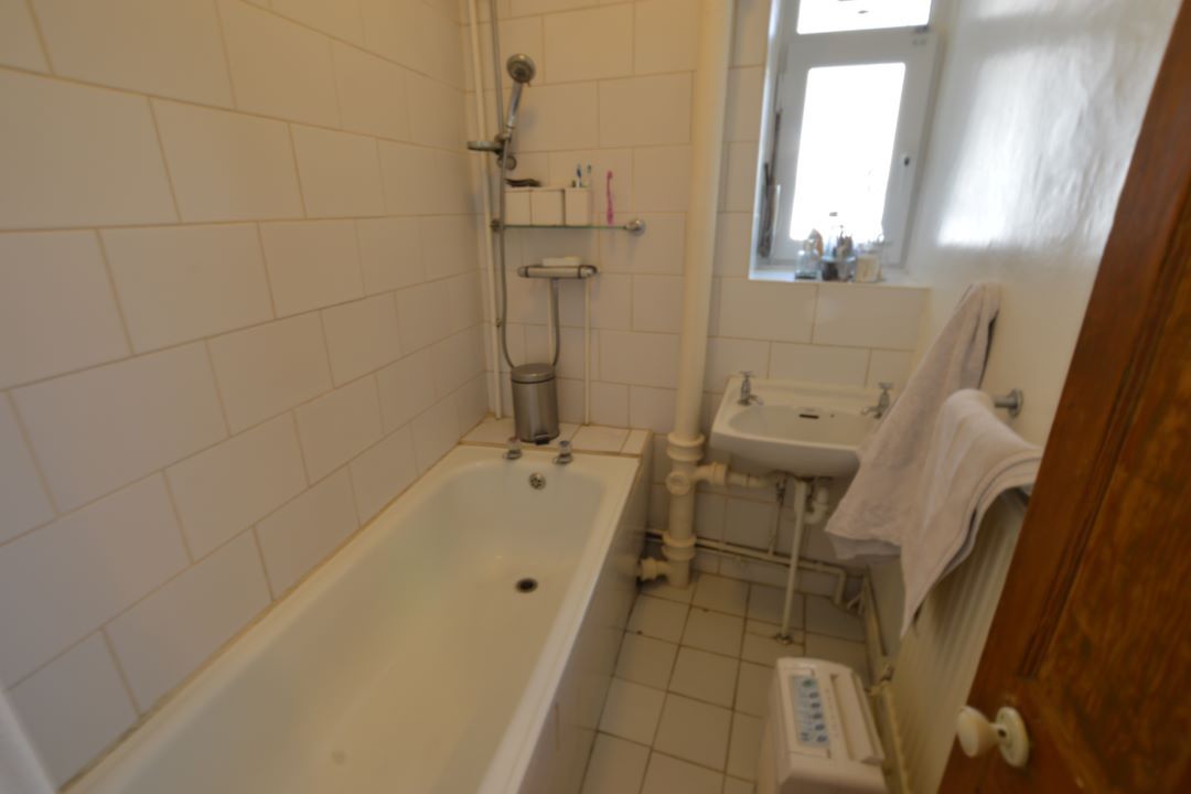 Flat 35, Otford House — photo 6 of 7